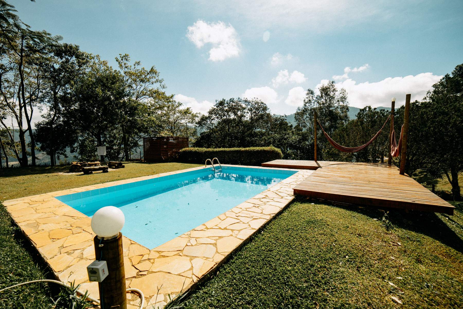 Pool equipment lined up: filter, pump and heater